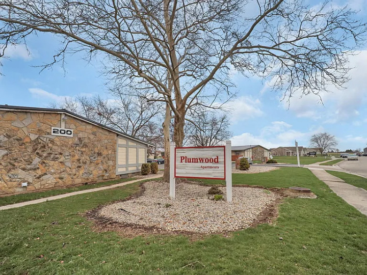 featured residential property photo