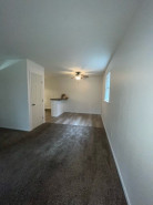 Property photo thumbnail 9