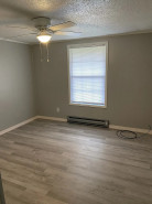 Property photo thumbnail 4