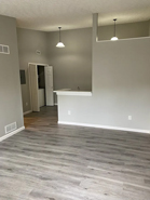 Property photo thumbnail 5