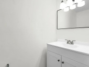 Property photo thumbnail 2