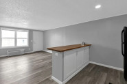 Property photo thumbnail 7