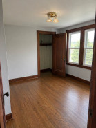 Property photo thumbnail 4