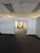 Property photo thumbnail 9