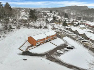 Property photo thumbnail 9