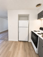 Property photo thumbnail 7