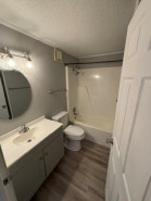 Property photo thumbnail 3