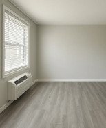 Property photo thumbnail 3