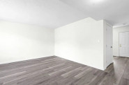 Property photo thumbnail 1