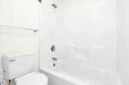 Property photo thumbnail 6