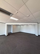 Property photo thumbnail 4